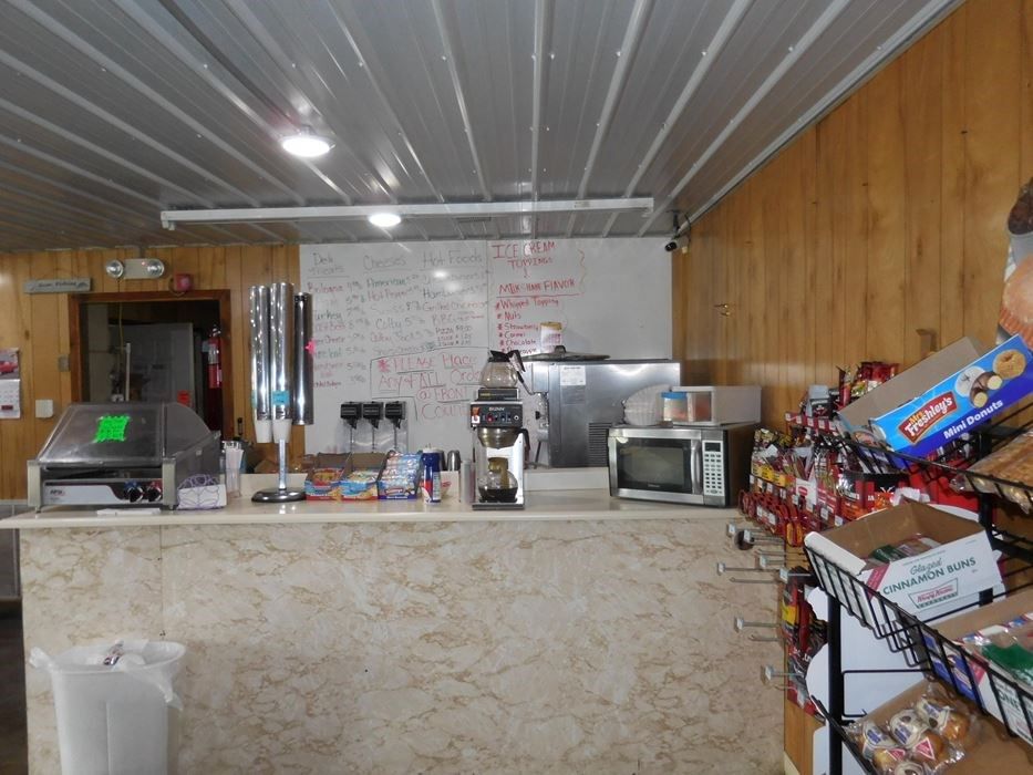 300 E Millerstown Rd, Upton, KY 42784